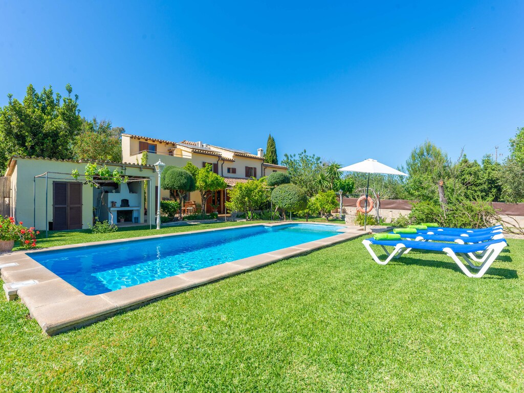 Villa in Pollença met privézwembad & tuin