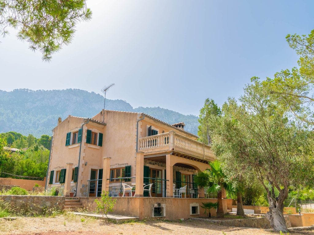 Chalet in Son Coll bij Platja Port des Canonge