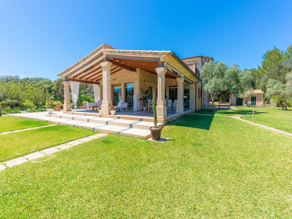 Elegante villa nabij Pollença