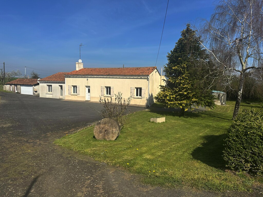 Le Petit Chatelier – freistehendes Landhaus mit großem Garten im Loiretal