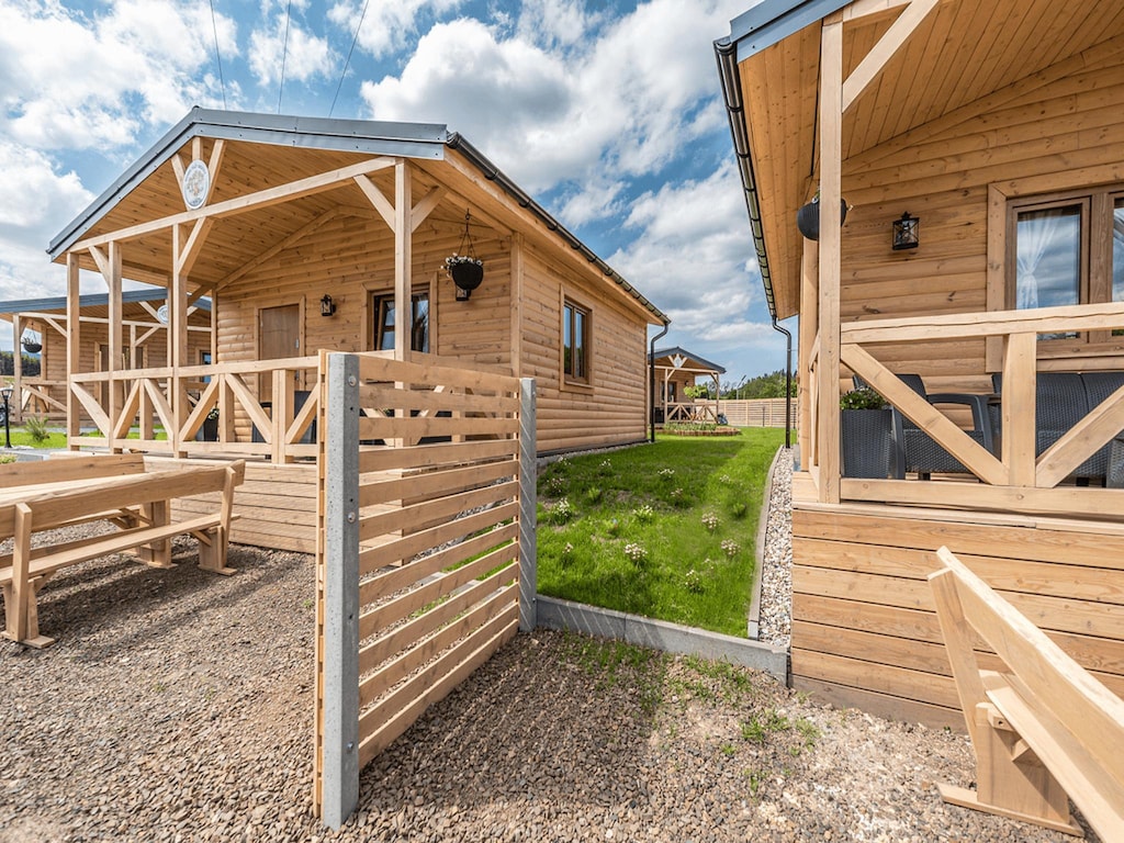 Huisje in Duszniki Zdrój met Spa & Uitzicht