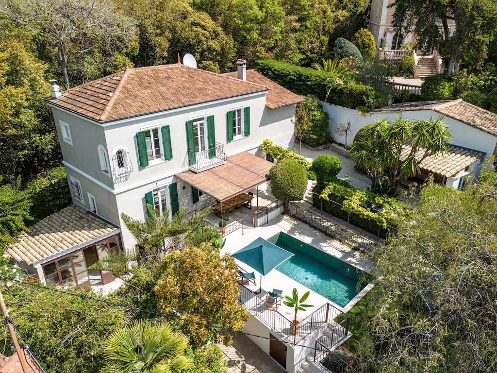 Luxe villa met verwarmd zwembad 5BR/10p - Cannes