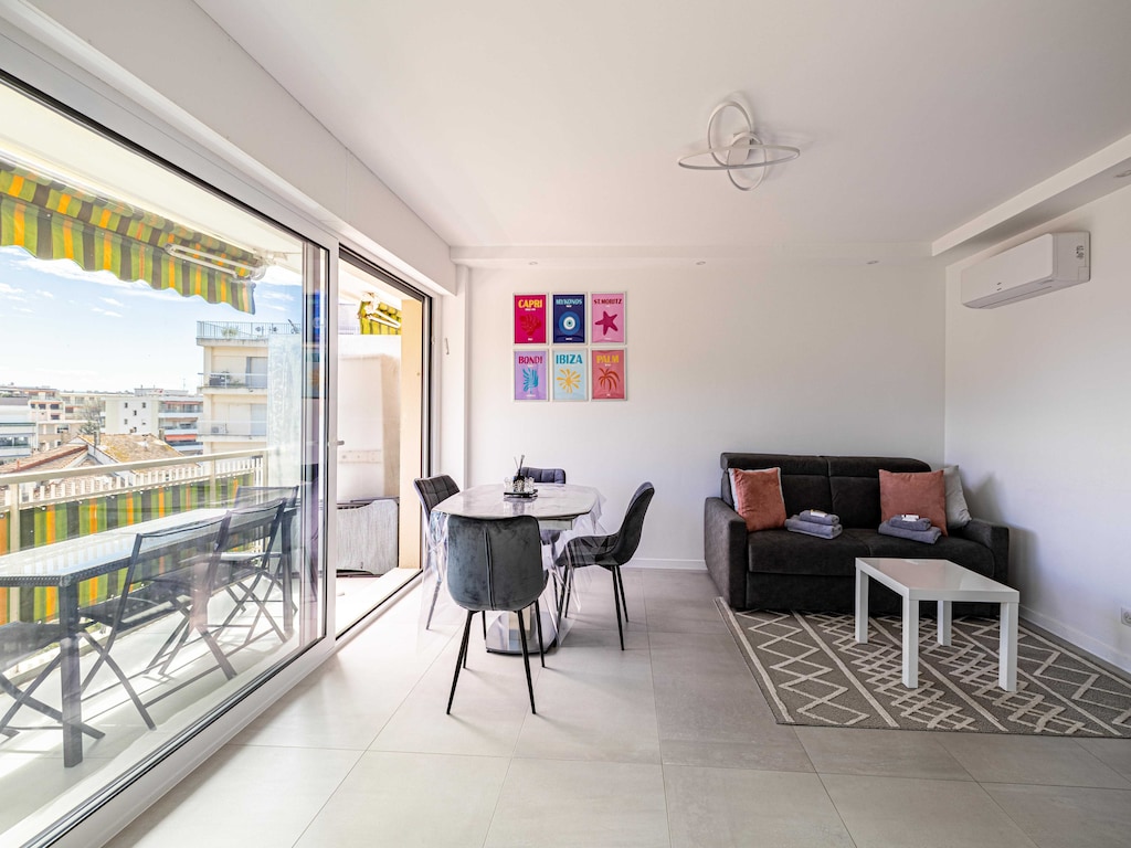 Elegantie en rust met terras, uitzicht en airconditioning