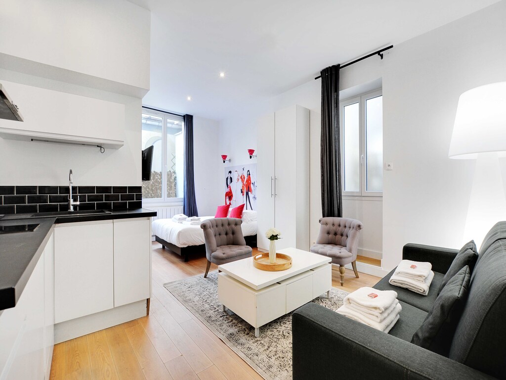 Charmante en serene studio - 4P - Châtelet
