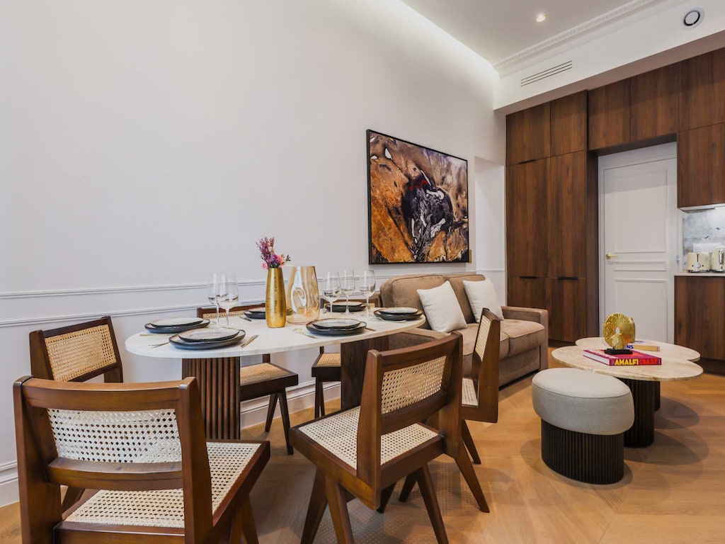Charmant appartement - 2BR/ 6P - Arc de Triomphe
