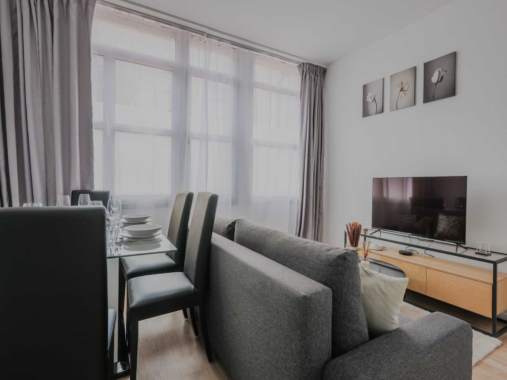 Modern appartement - 1BR/6P- Levallois-Perret