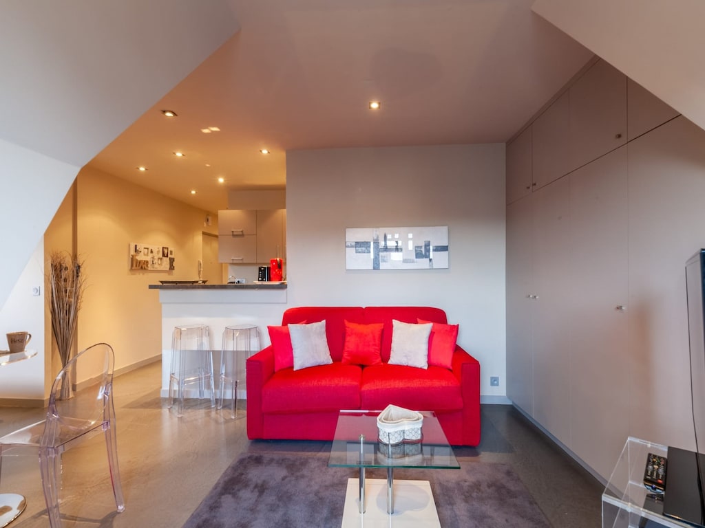 Ruime 2P/1BR studio met parkeerplaats - Place de Morny in Deauville