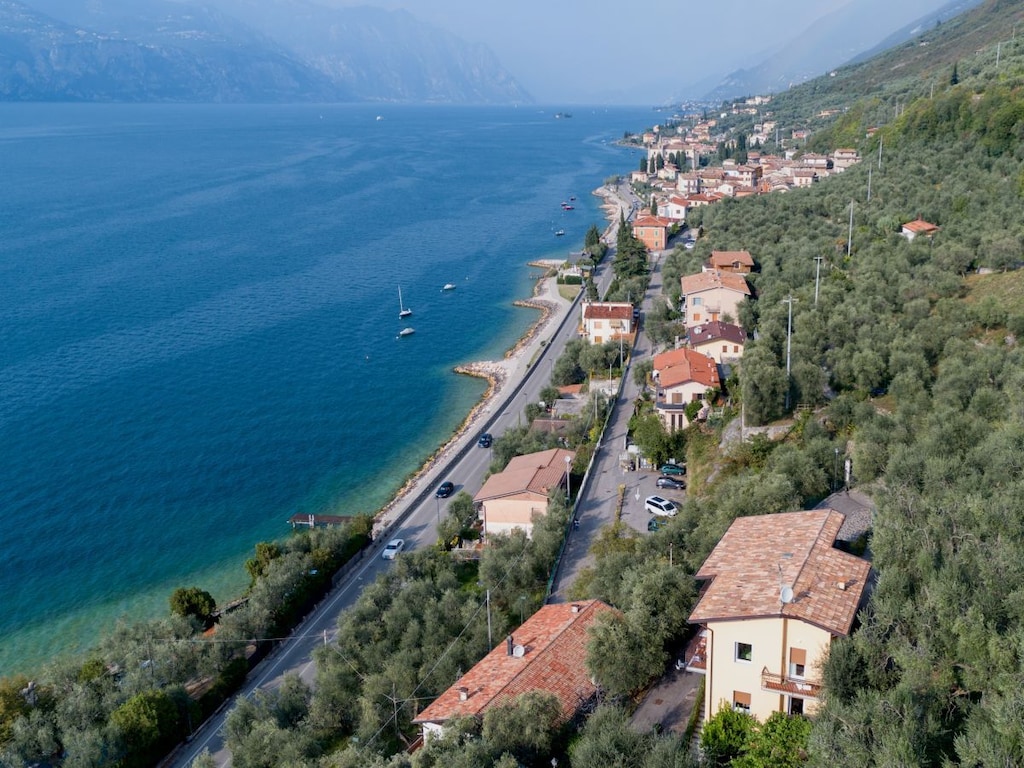Villa Olivo mit wunderschönem Seeblick