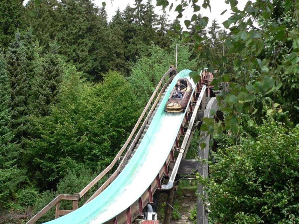   151484