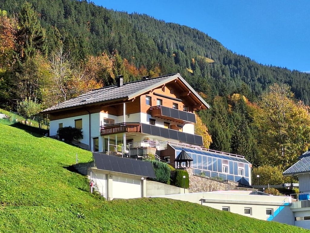 Schilderachtig bergverblijf in Bartholomäberg