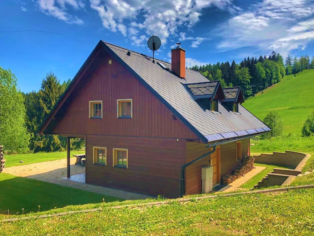 Chalet nahe Ski Bret mit Sauna