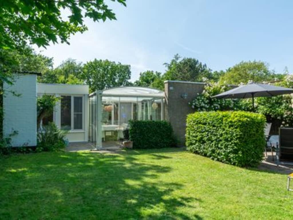 Geräumiges Haus Duinland 188 mit Veranda