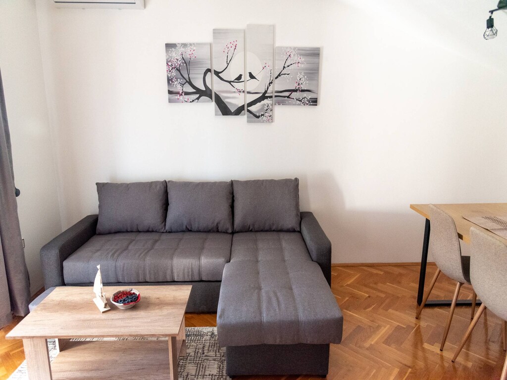 Kastel Gomilica Cozy and Stylish Apartments near the Sea - Classic One Bedroom Apartment