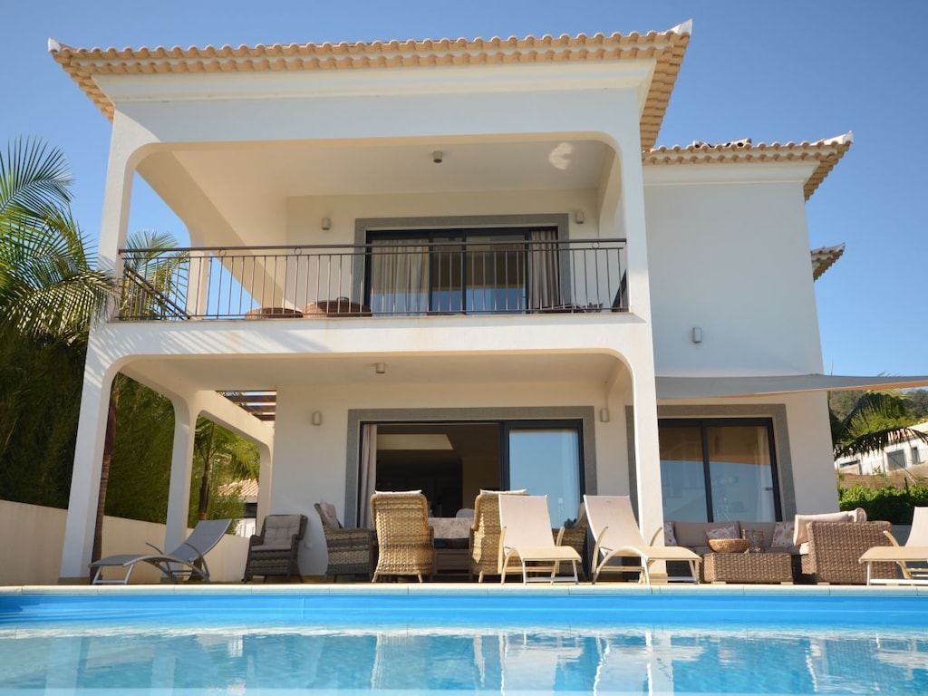 Villa 17°West met zwembad