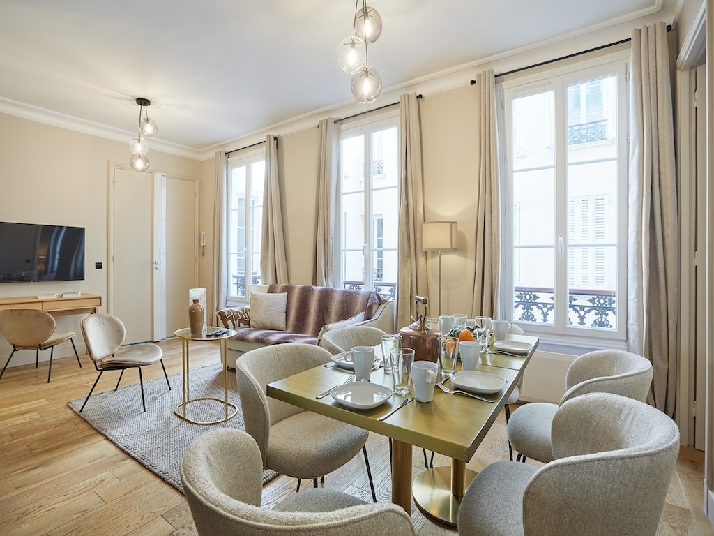 Subliem nieuw plat centrum van Parijs Opéra Madeleine