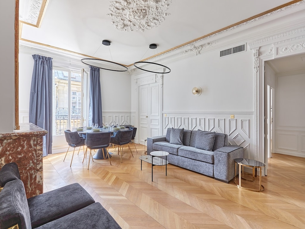 Subliem appartement Montaigne/Arc de Triomphe