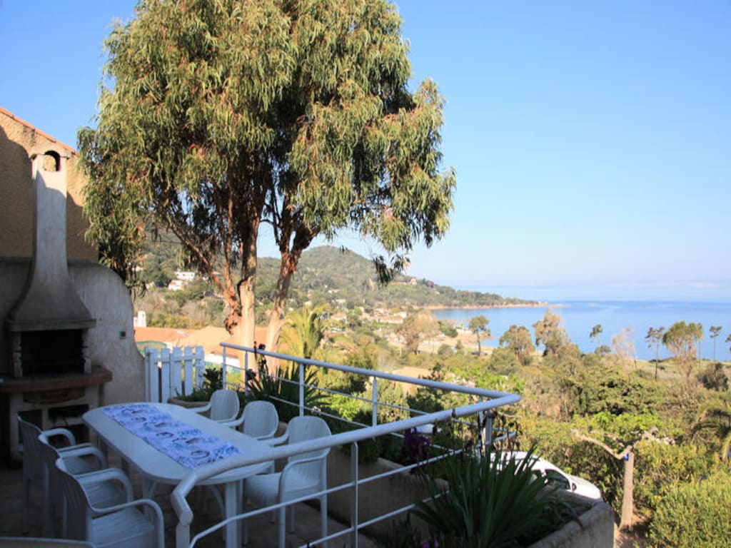 Appartement in Corsica met zeezicht