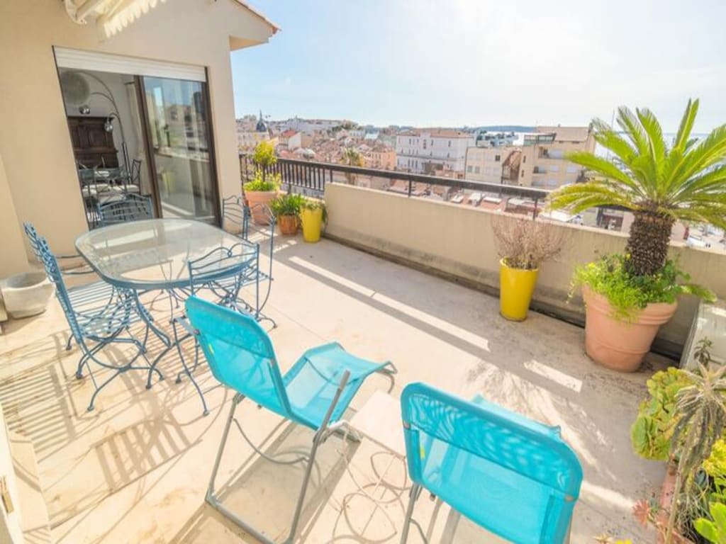 Terras Panoramisch Zeezicht Cannes