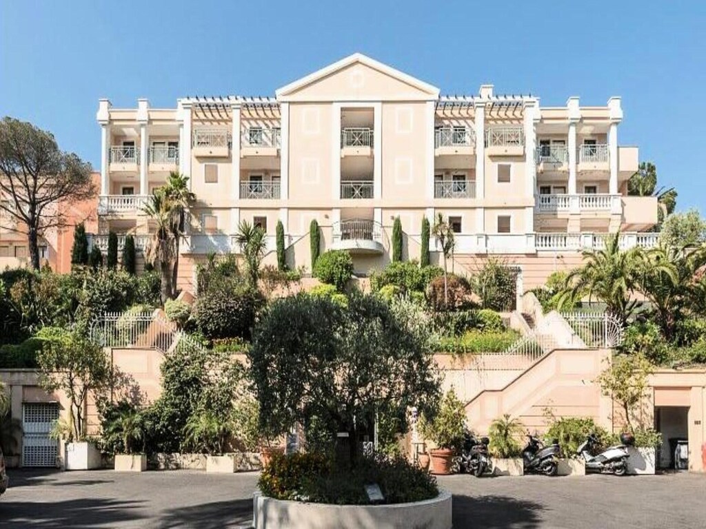 Cannes Villa Francia Maeva Huis