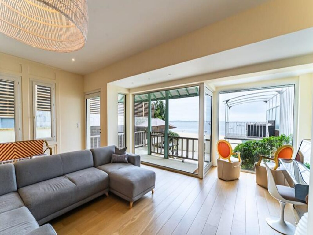 Weelderig Arcachon-huis met toegang tot het strand