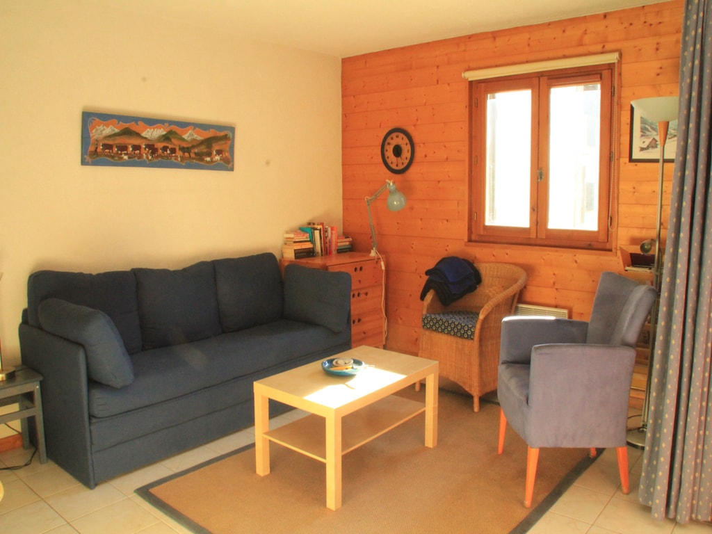 Ruim appartement in Chatel