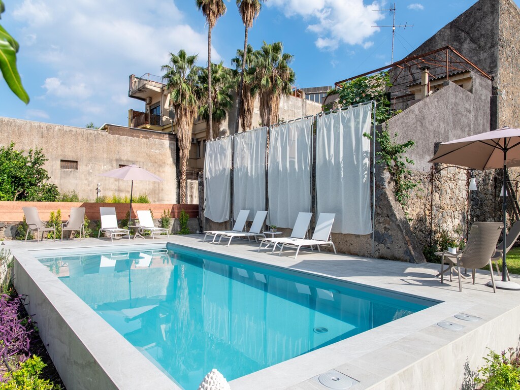 Appartement bij de Etna met zwembad