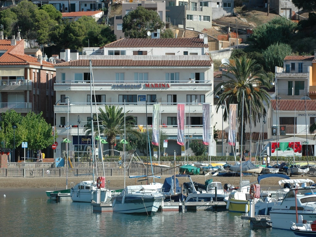 Appartement in Estartit met uitzicht op de jachthaven