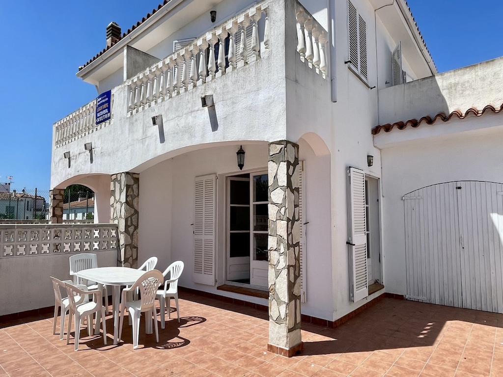 Vakantiehuis in L'Escala bij het Strand