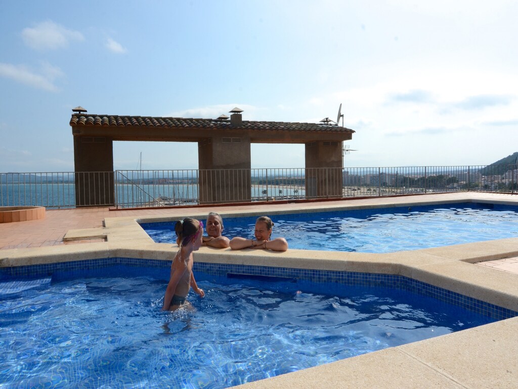 Appartement in Costa Brava bij Strand
