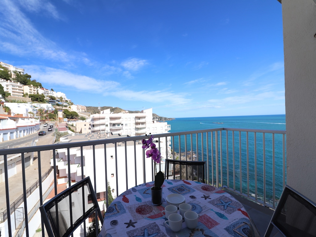 Appartement in Roses met balkon