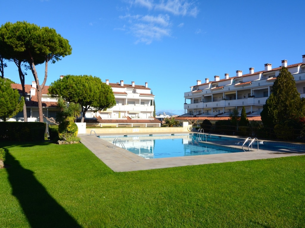Appartement in Lescala vlakbij zandstrand