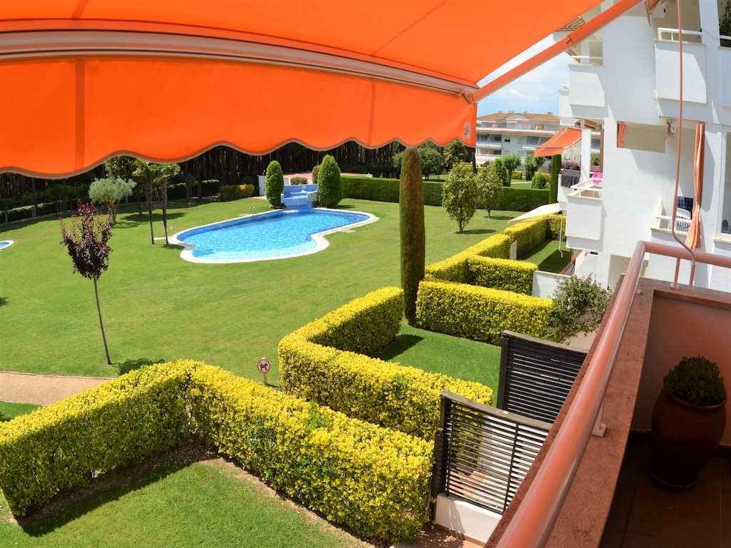 Appartement in Estartit vlakbij zandstrand