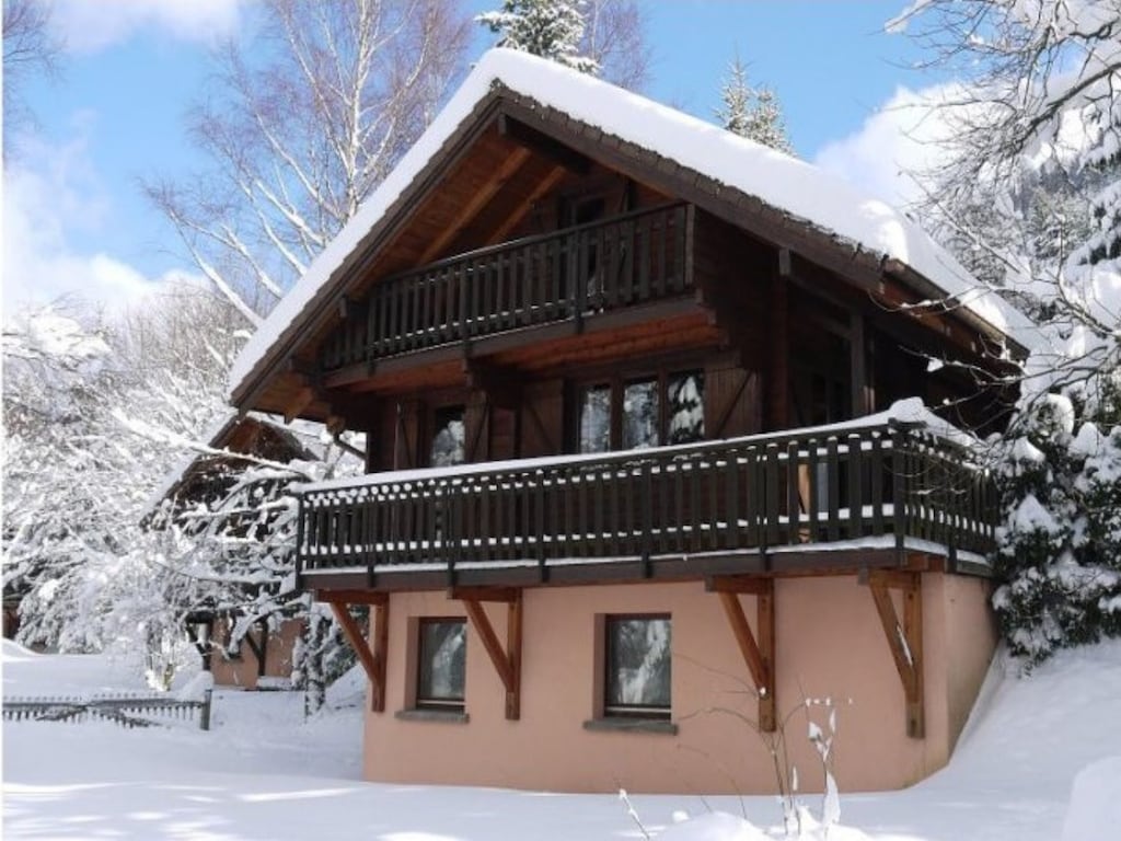 Chalet in La Bresse met Uitzicht op Bergen