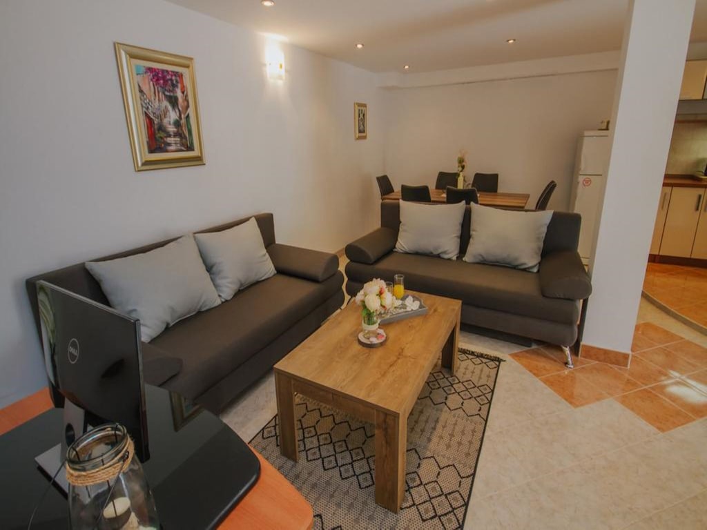 Tranquil Getaway Villa Prapatnica with Pool and Garden - Three Bedroom Villa with Pool