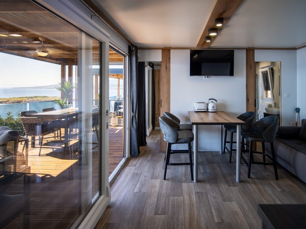 Vakantiehuis met 2 slaapkamers en terras