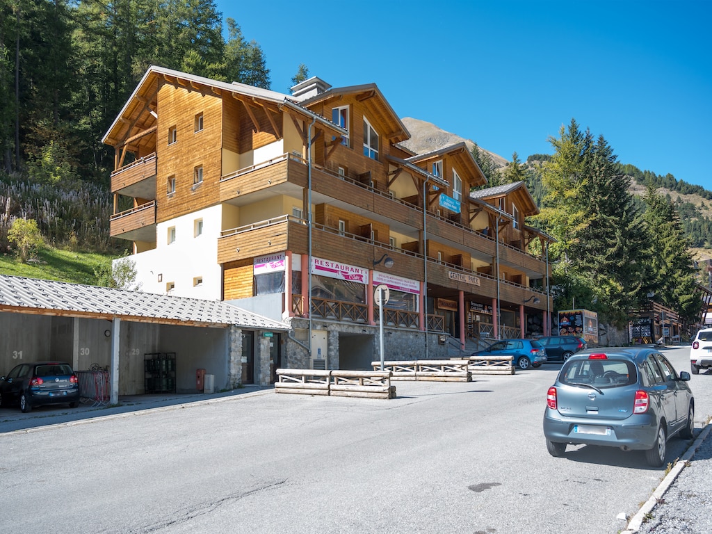 Wohnung in Allos mit Pool