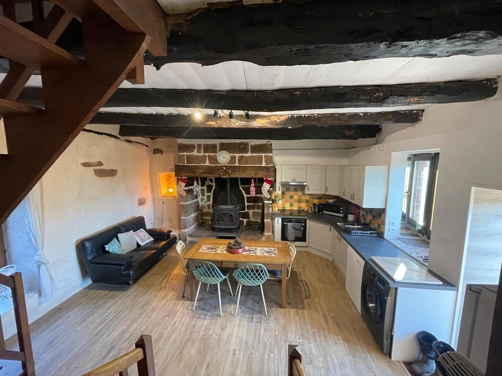 Cottage in Corrèze met Tuinuitzicht