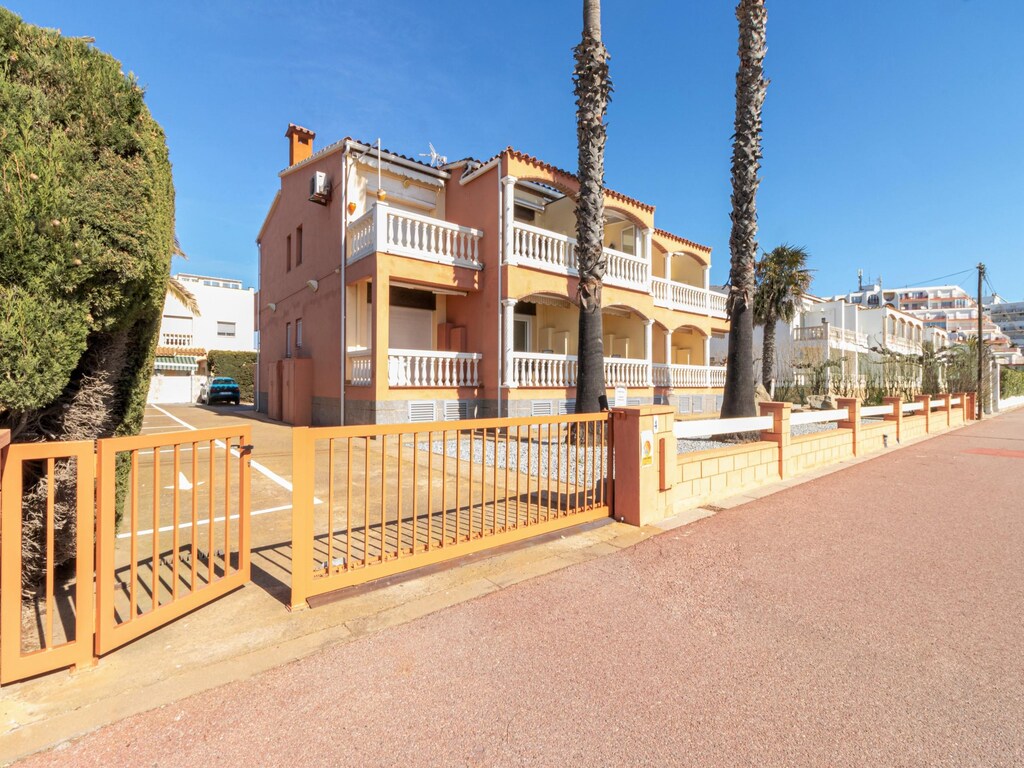 Stijlvol apartement aan het strand in Ampuriabrava