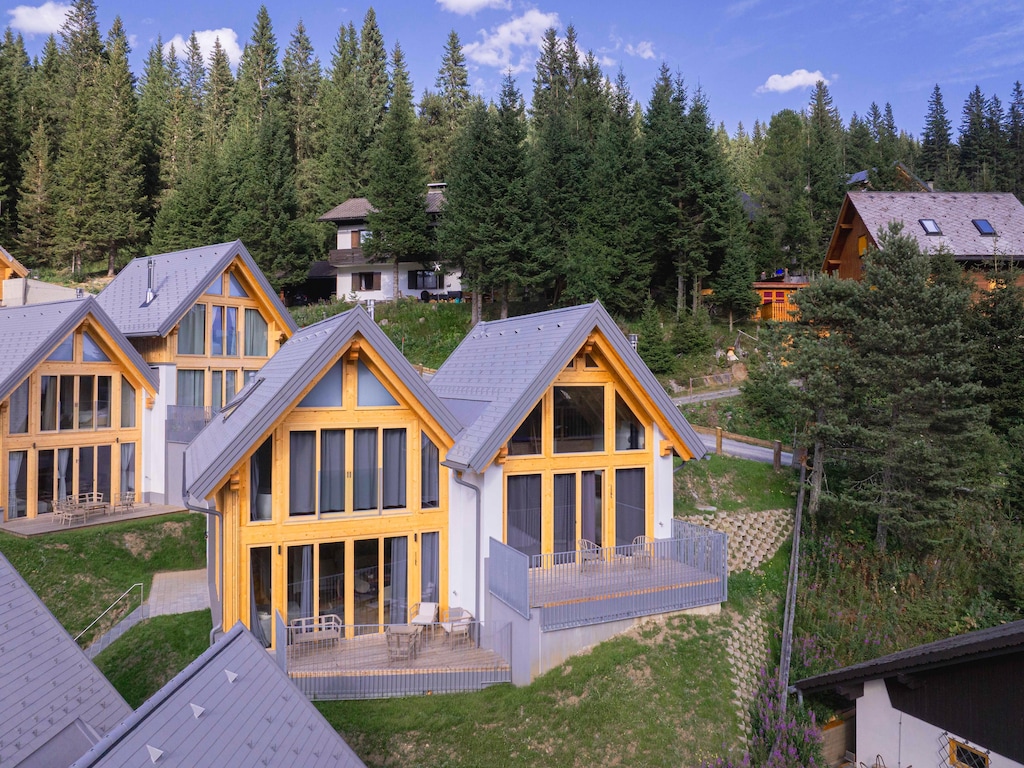 Cosy chalet with sauna