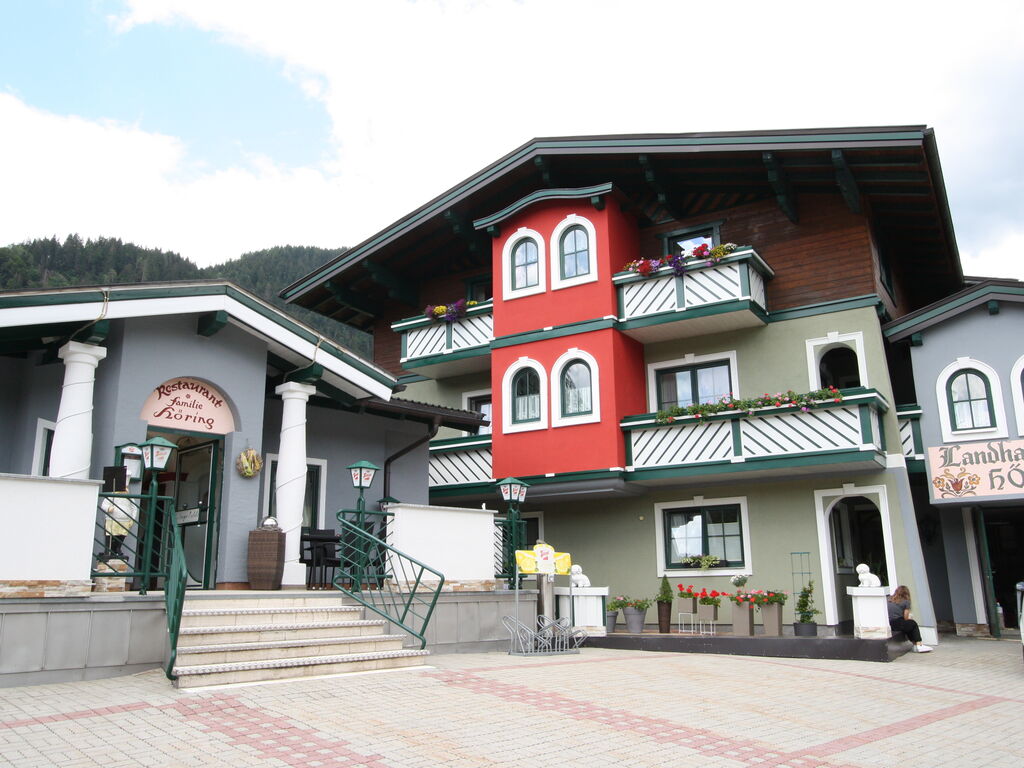 Vakantiehuis in Goldegg in idyllisch wandelgebied in de Salzburger bergwereld