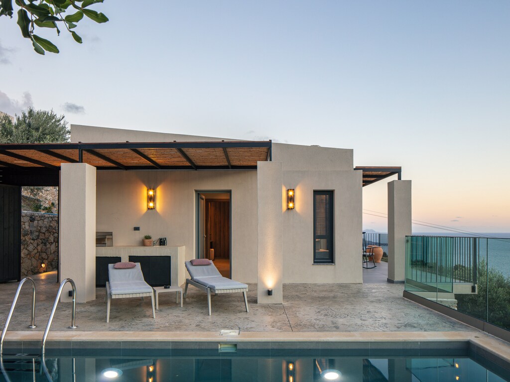 Vakantiehuis op Kreta met zwembad bij Souda