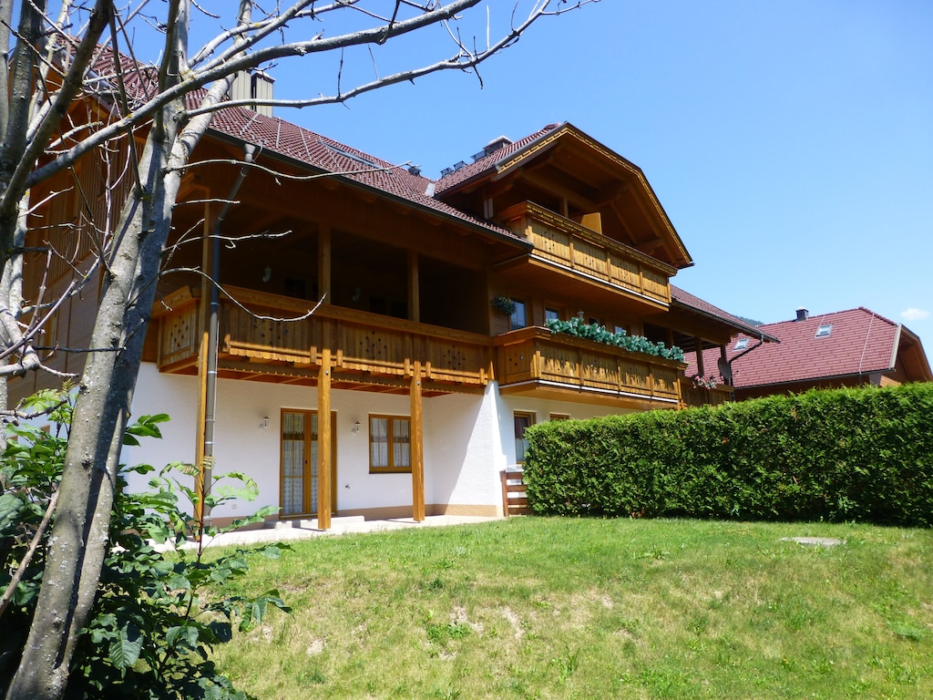 Apartment with Mountain Views & Ski Access