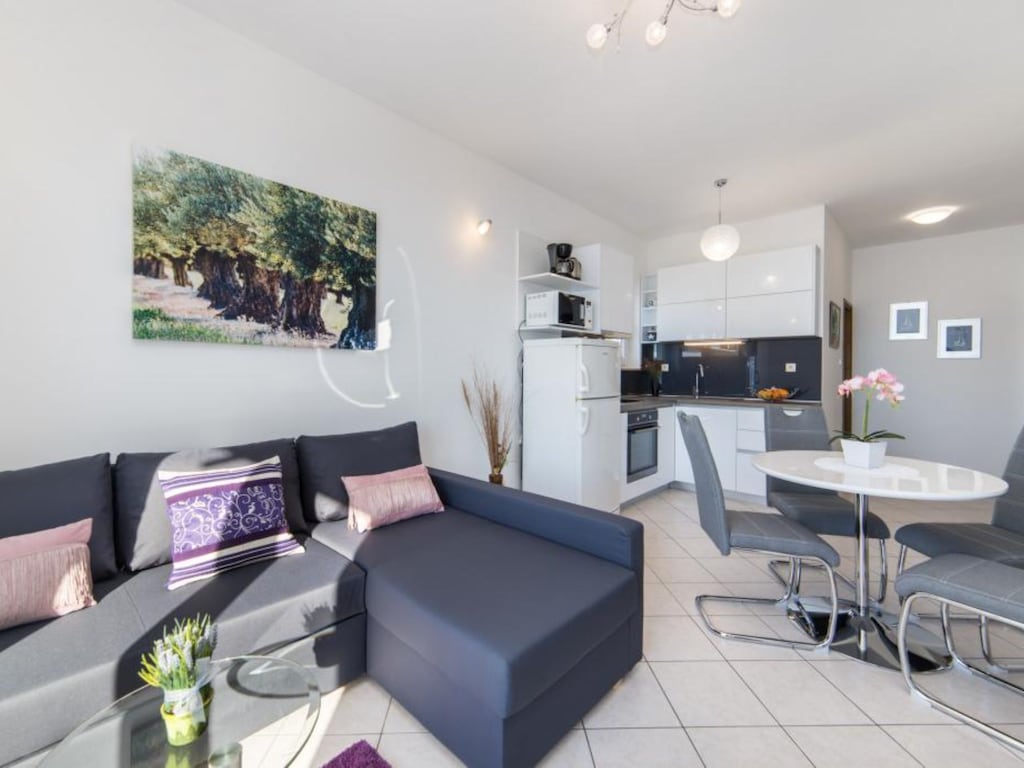 Apartments Tafra - One Bedroom Apartment