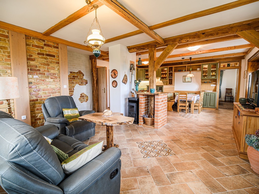 Hidden Authentic Haven Apartments - Two Bedroom Apartment with Balcony