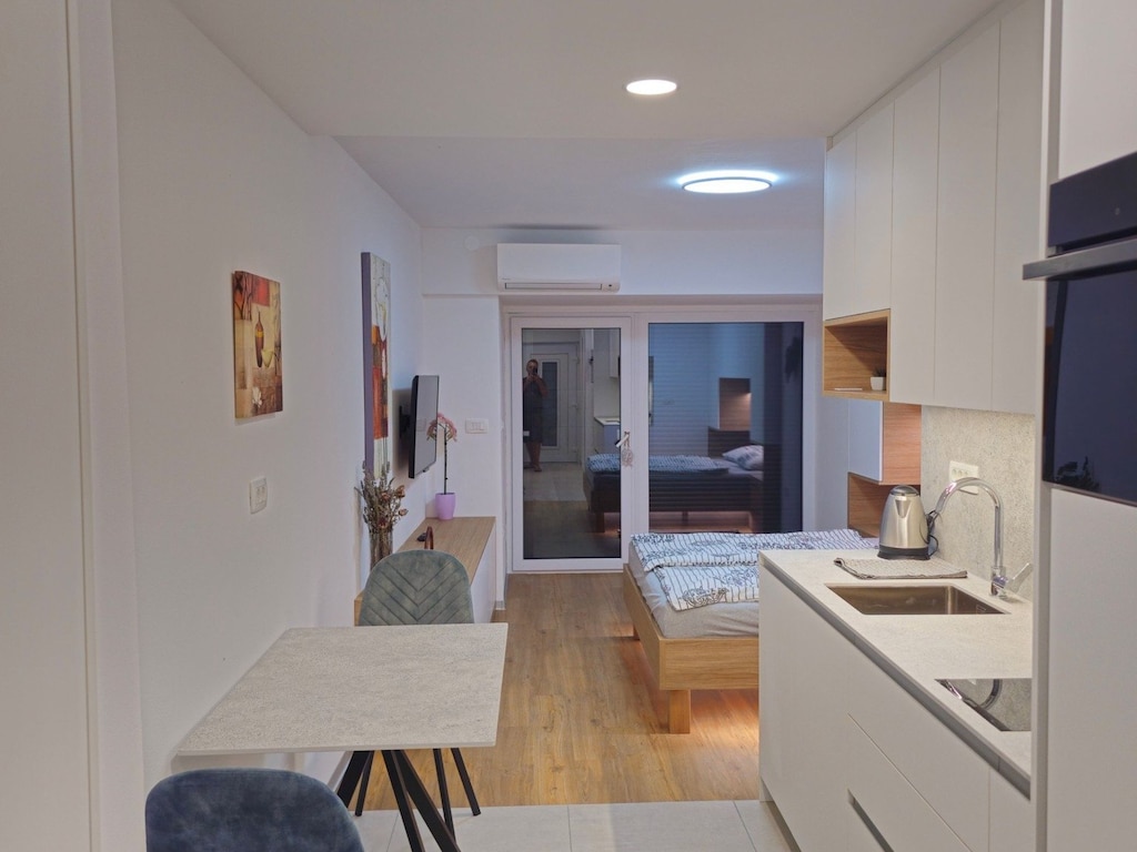 Dobrava Sea View Apartment with Terrace - Studio Apartment with Terrace