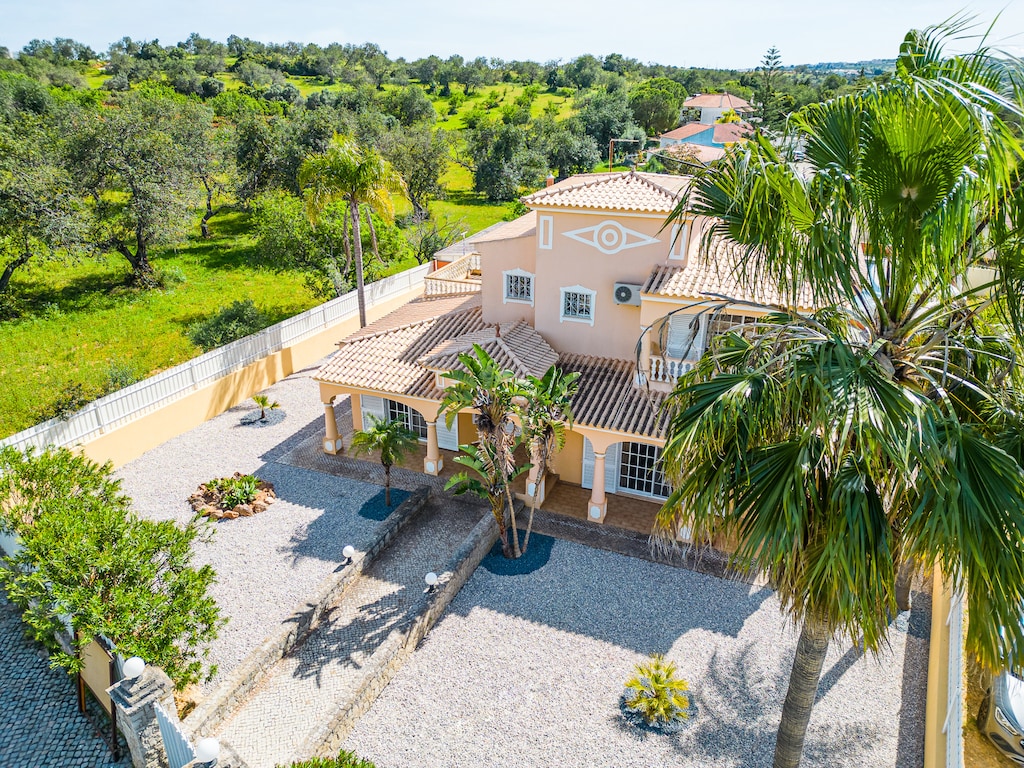 Villa voor 12 personen met terras