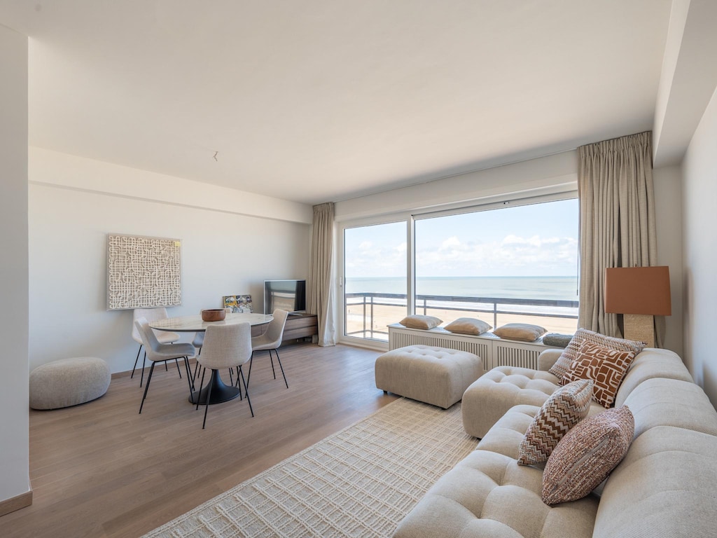 Appartement aan zee met prachtig uitzicht