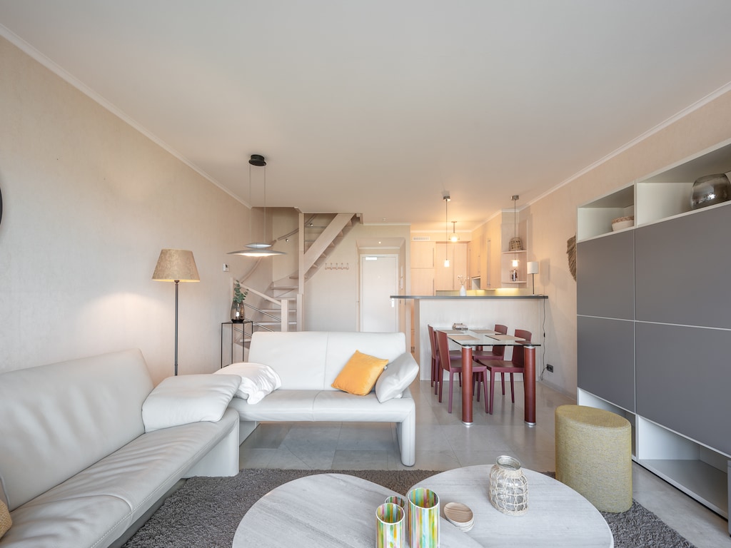 Duplex appartement nabij Zeedijk