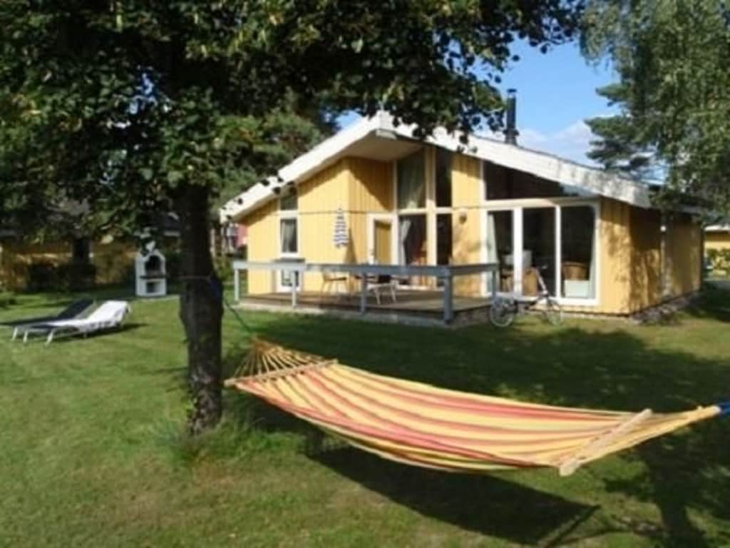 Vakantiehuis met sauna in vakantiepark Mirow