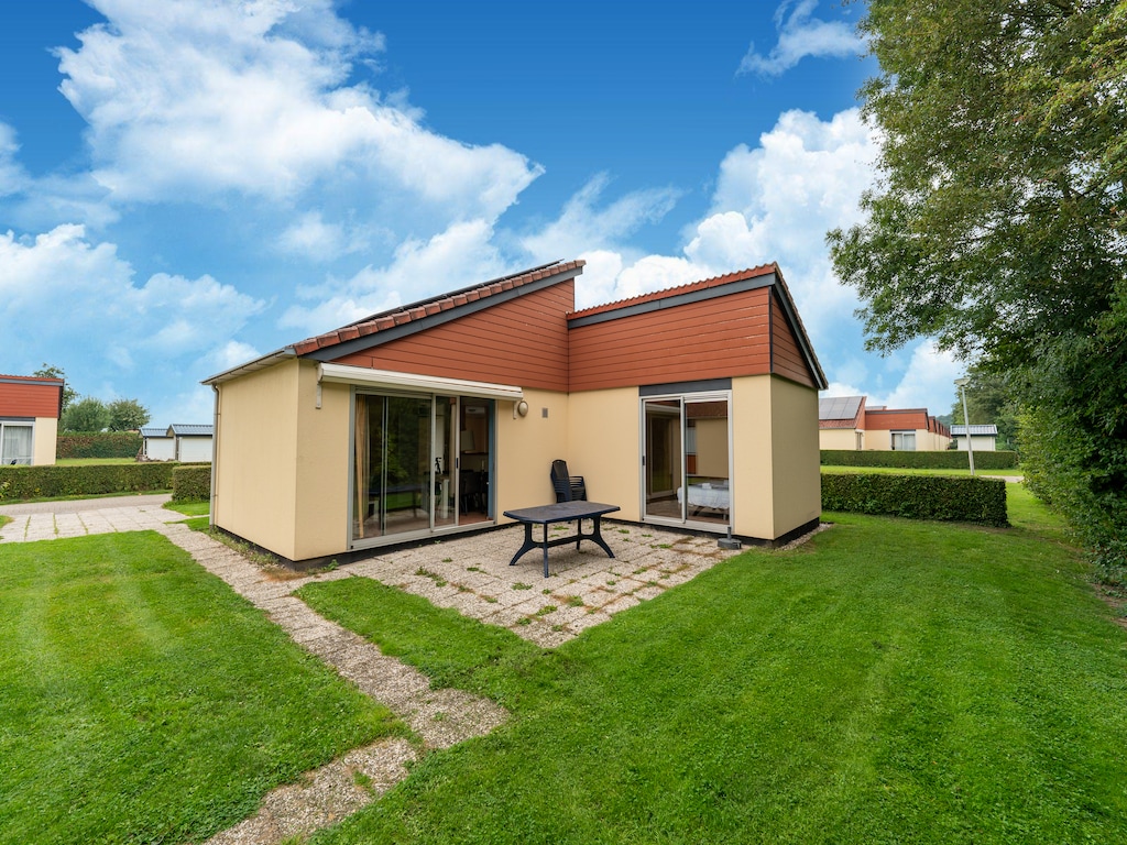 Vakantiehuis in Zuid-Holland met gedeeld zwembad